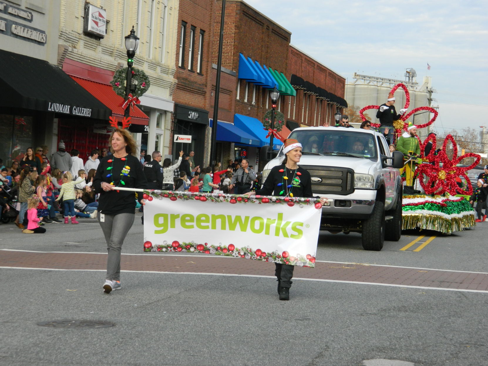 Mooresville Christmas Parade (241).JPG